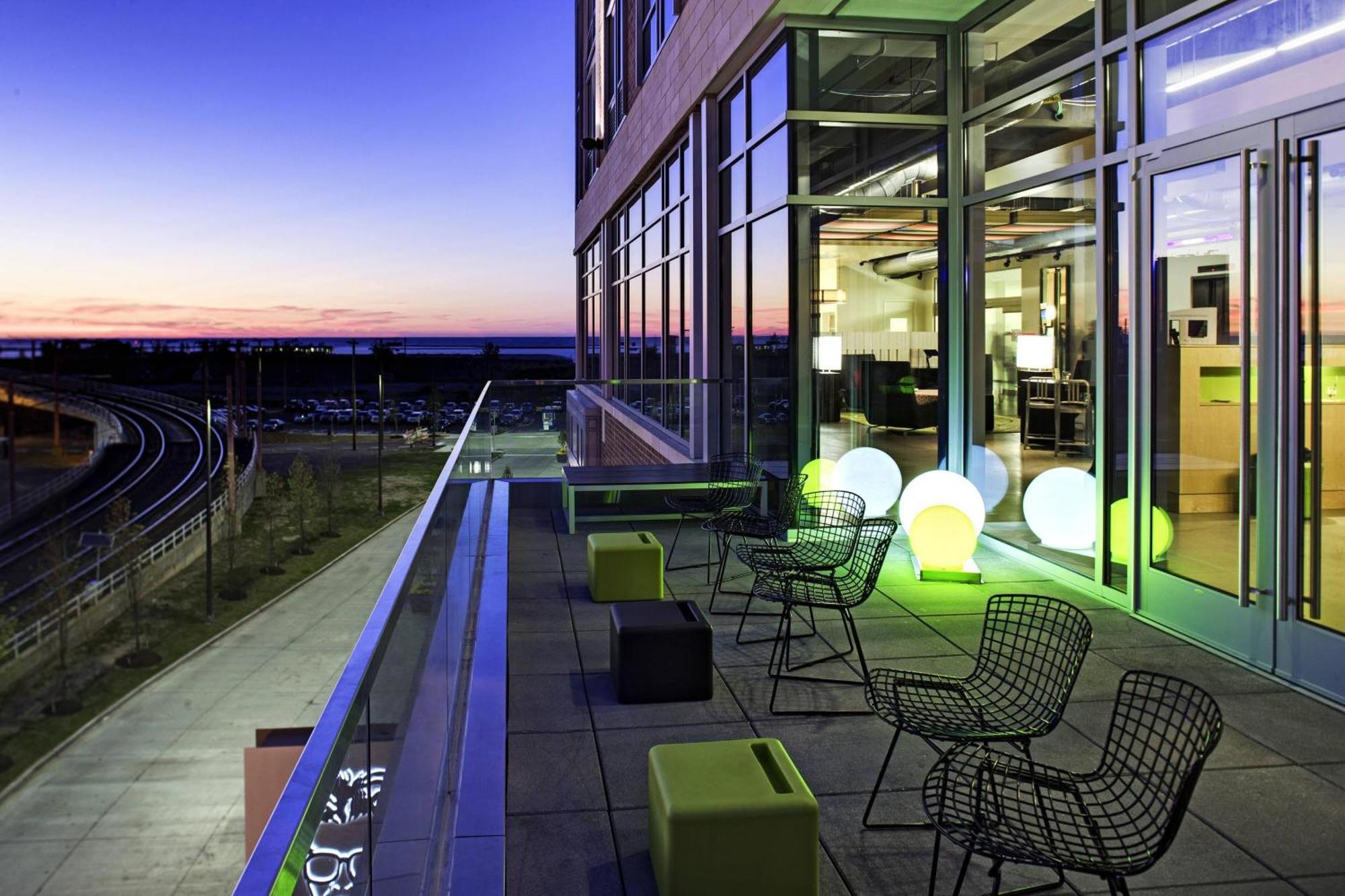 Hotel Aloft Cleveland Downtown Exterior foto